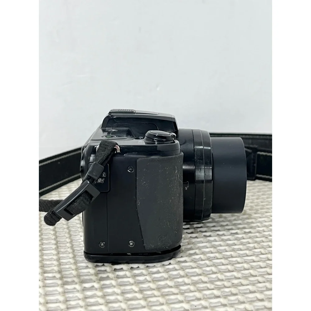 Nikon Coolpix‎ L105 Digital Camera 12MP Black Flawed